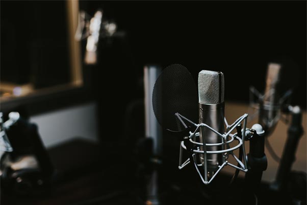 Top Digital Marketing Podcasts to Follow in 2021